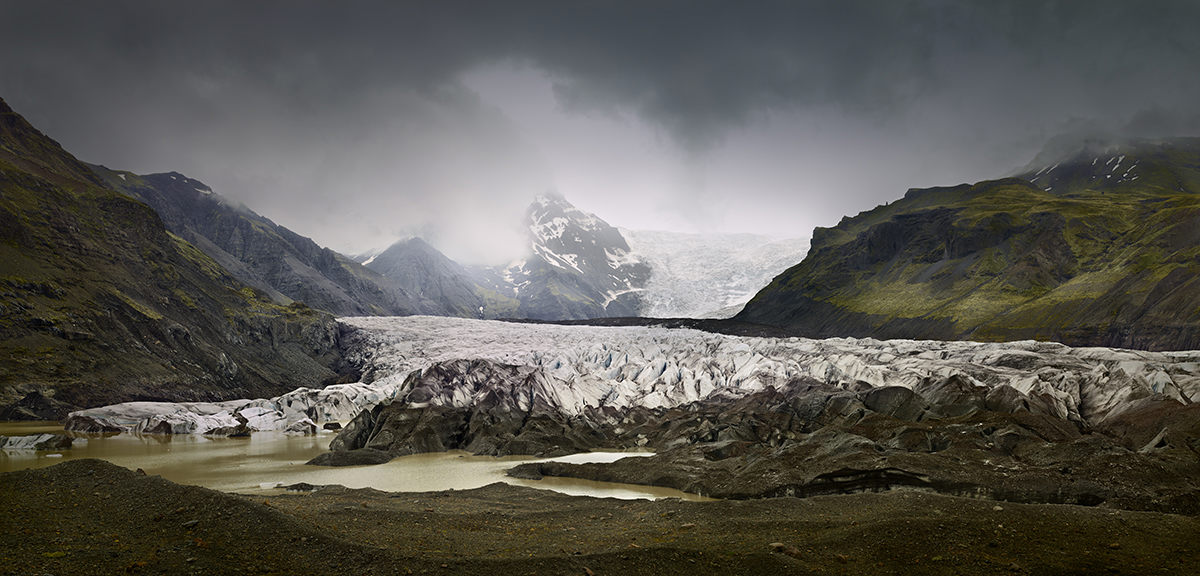 Plate 19, from the series "Seeking for Light", Iceland