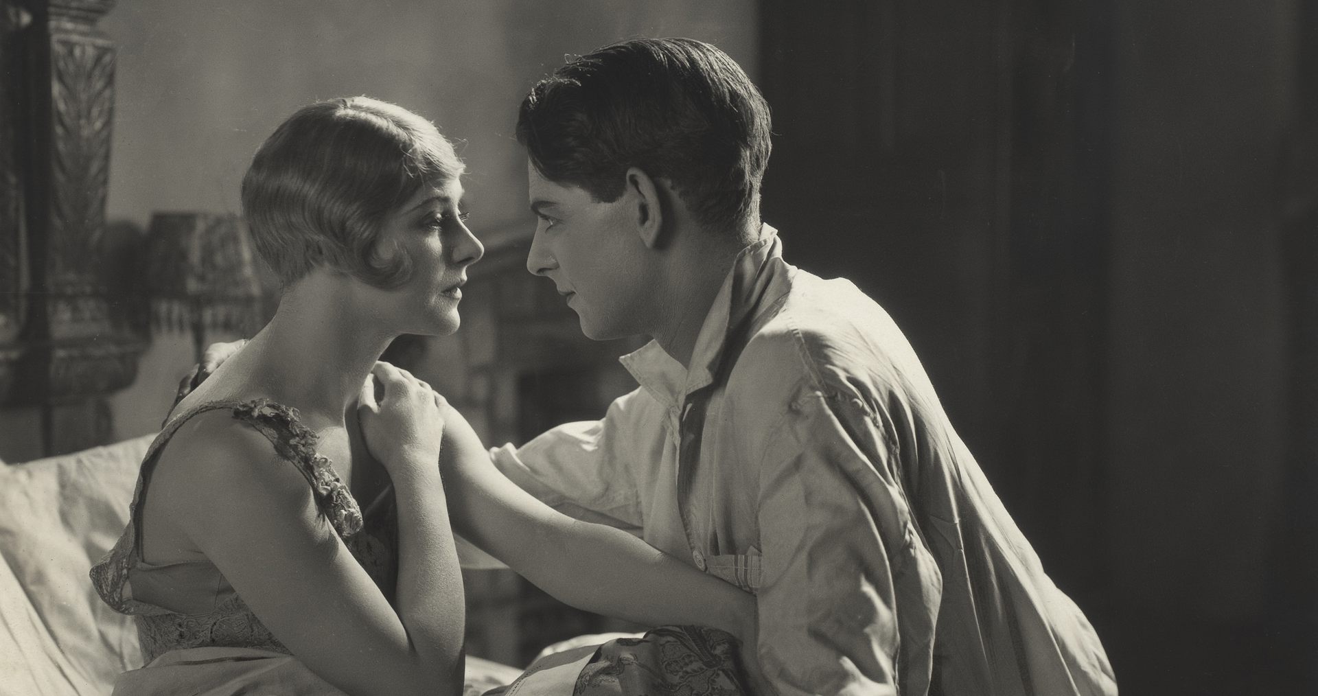 EASY VIRTUE