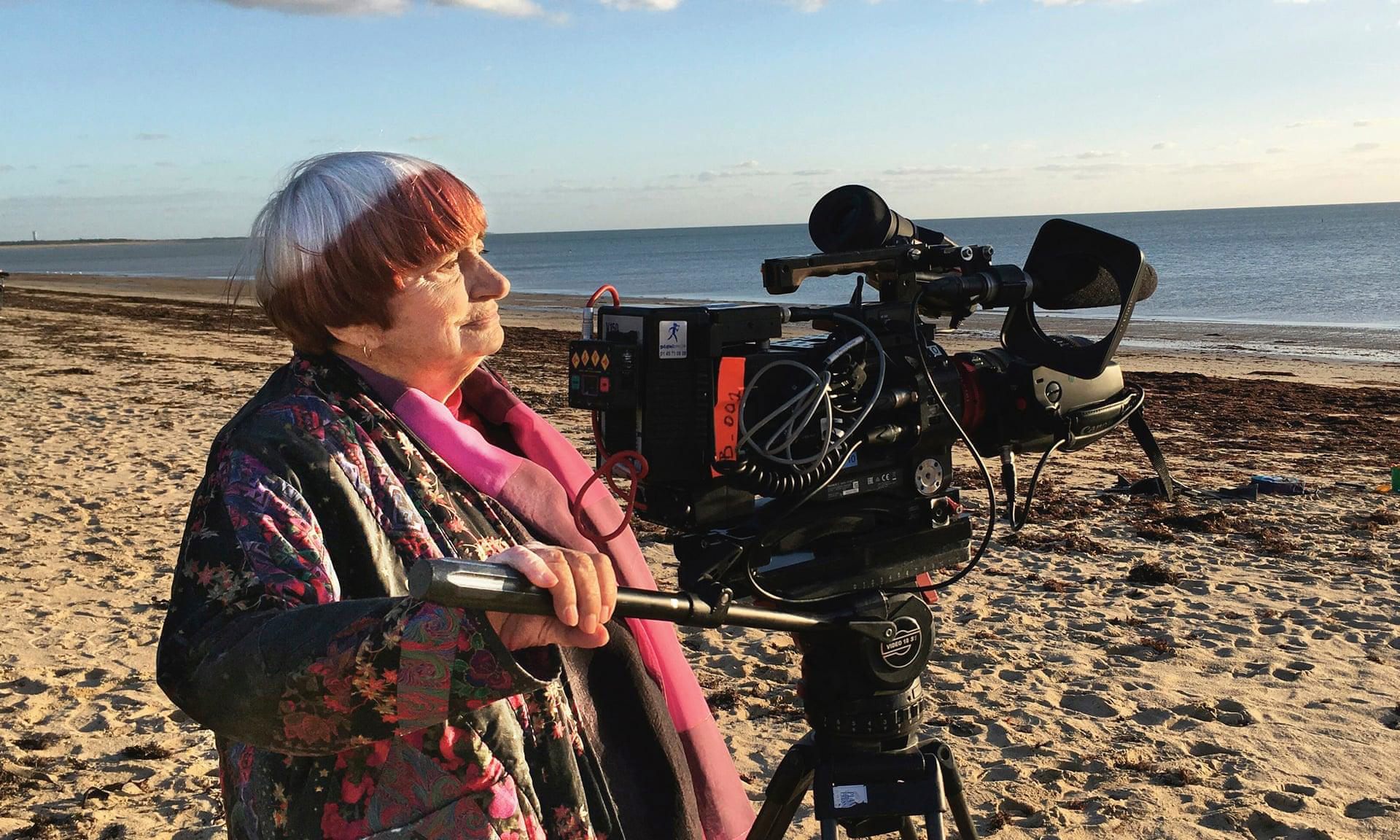 VARDA BY AGNÈS
