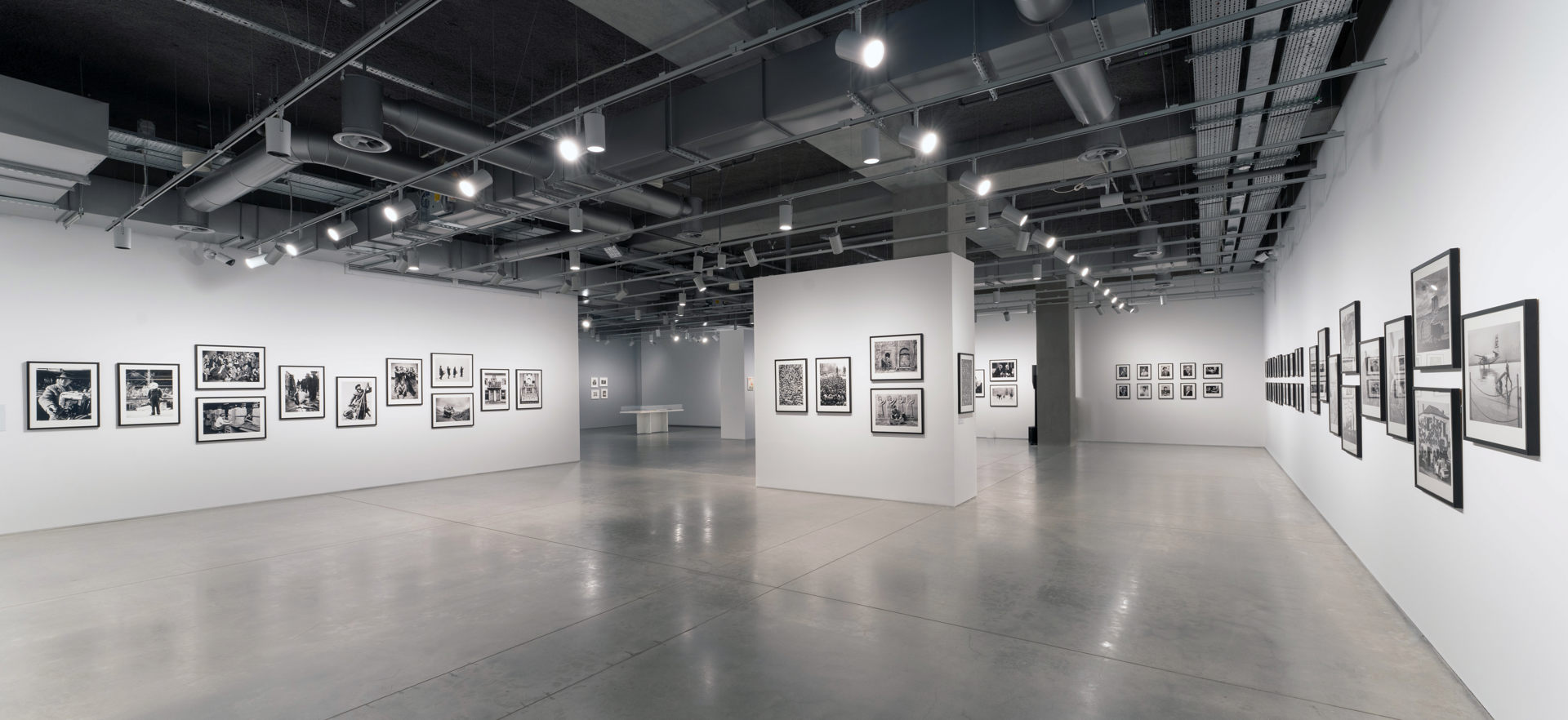 Ozan Sağdıç ile “belgesel fotoğraf” üzerine söyleşi