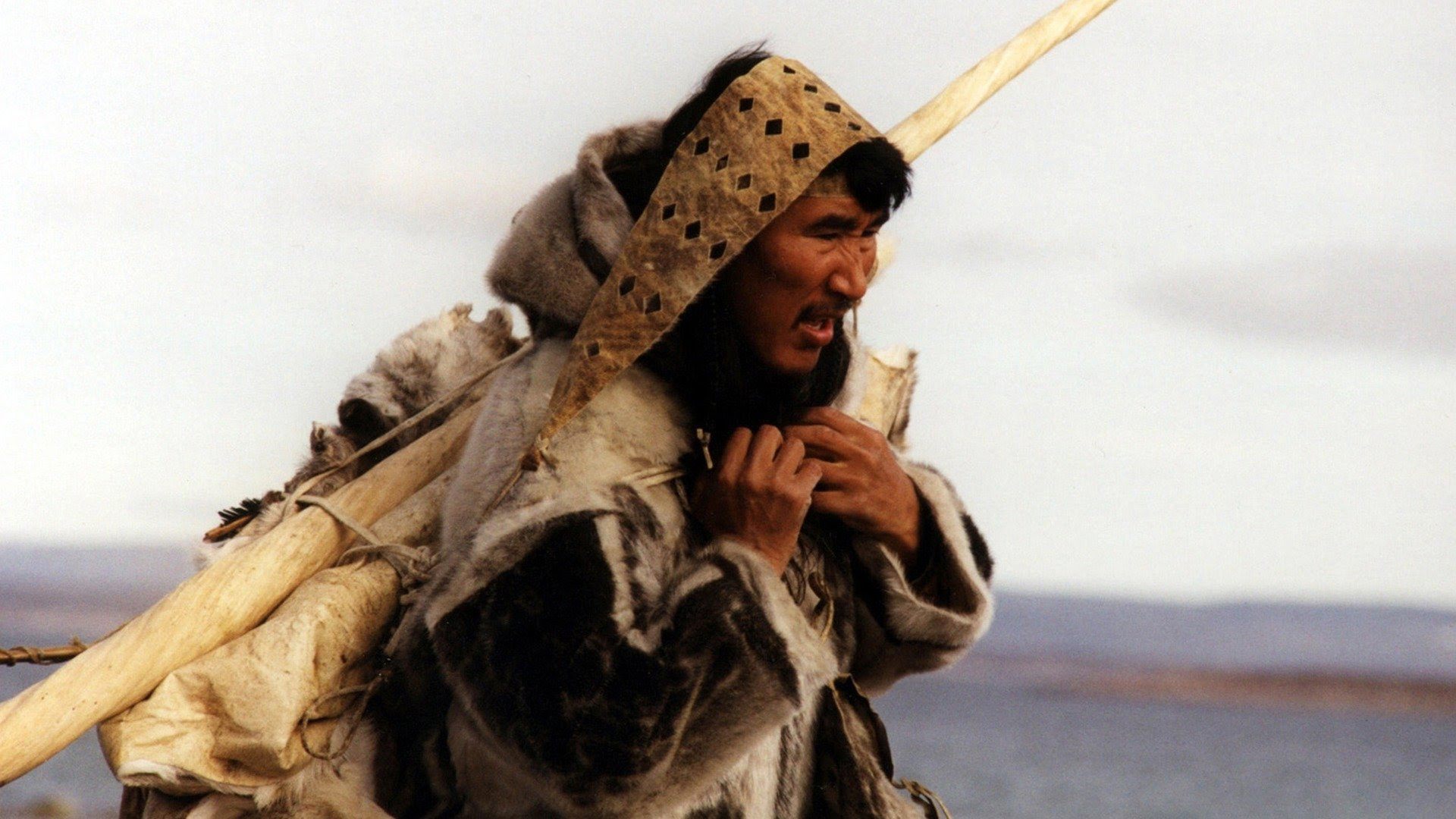 ATANARJUAT: THE FAST RUNNER (ATANARJUAT), 2001