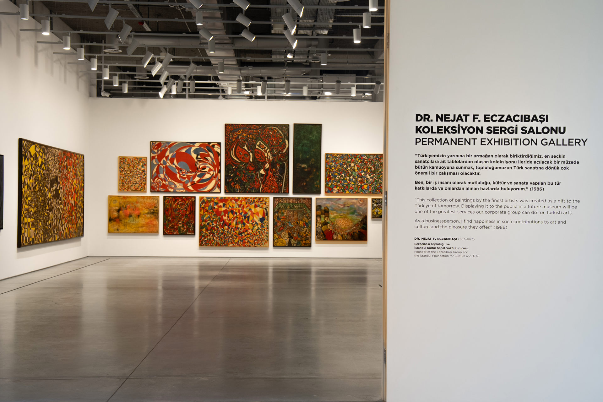 İstanbul Modern’in yeni koleksiyon sergisi “Aynı Mavinin Altında” açıldı