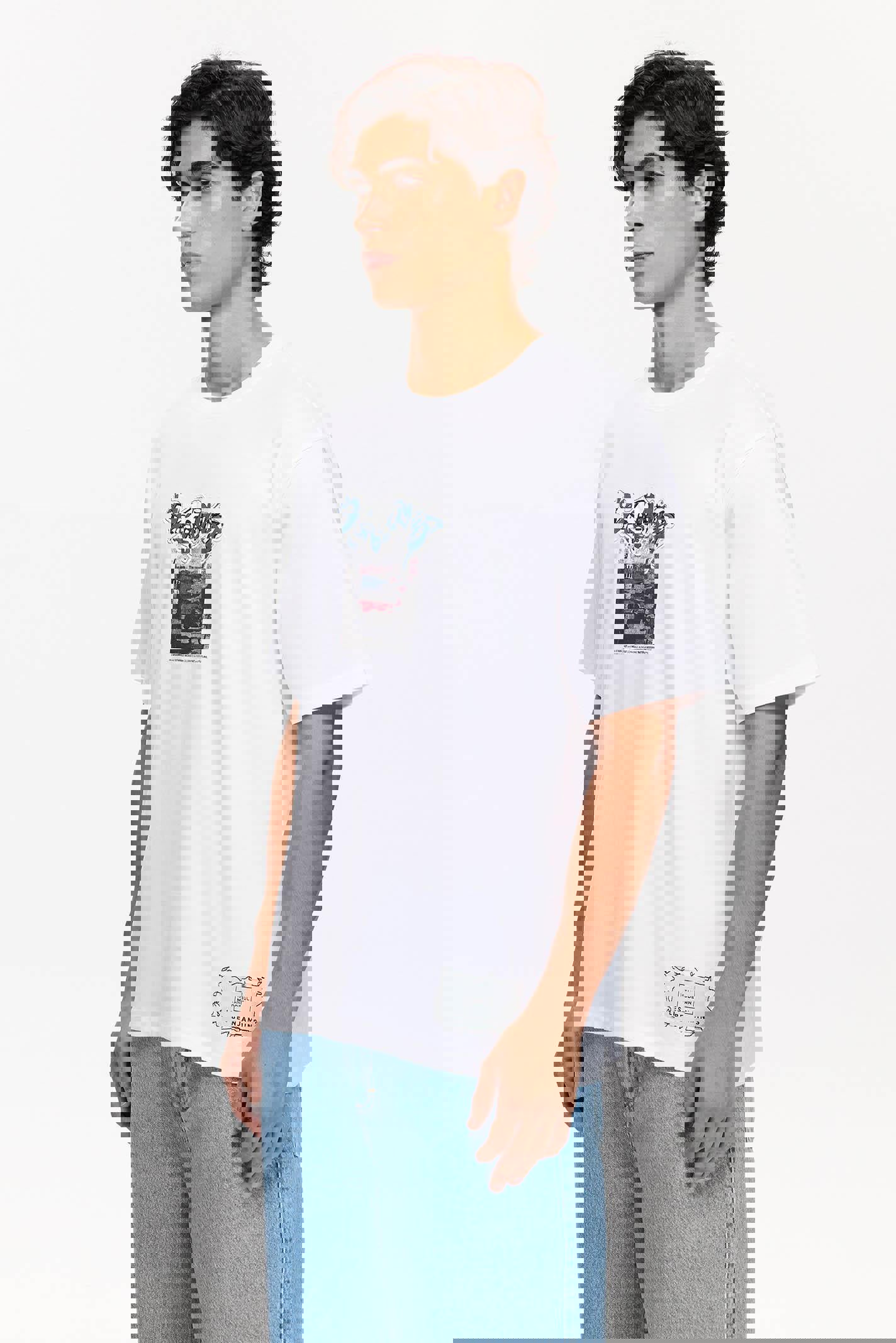 İstanbul Modern x Les Benjamins - Relaxed Fit Beyaz T-Shirt - 501