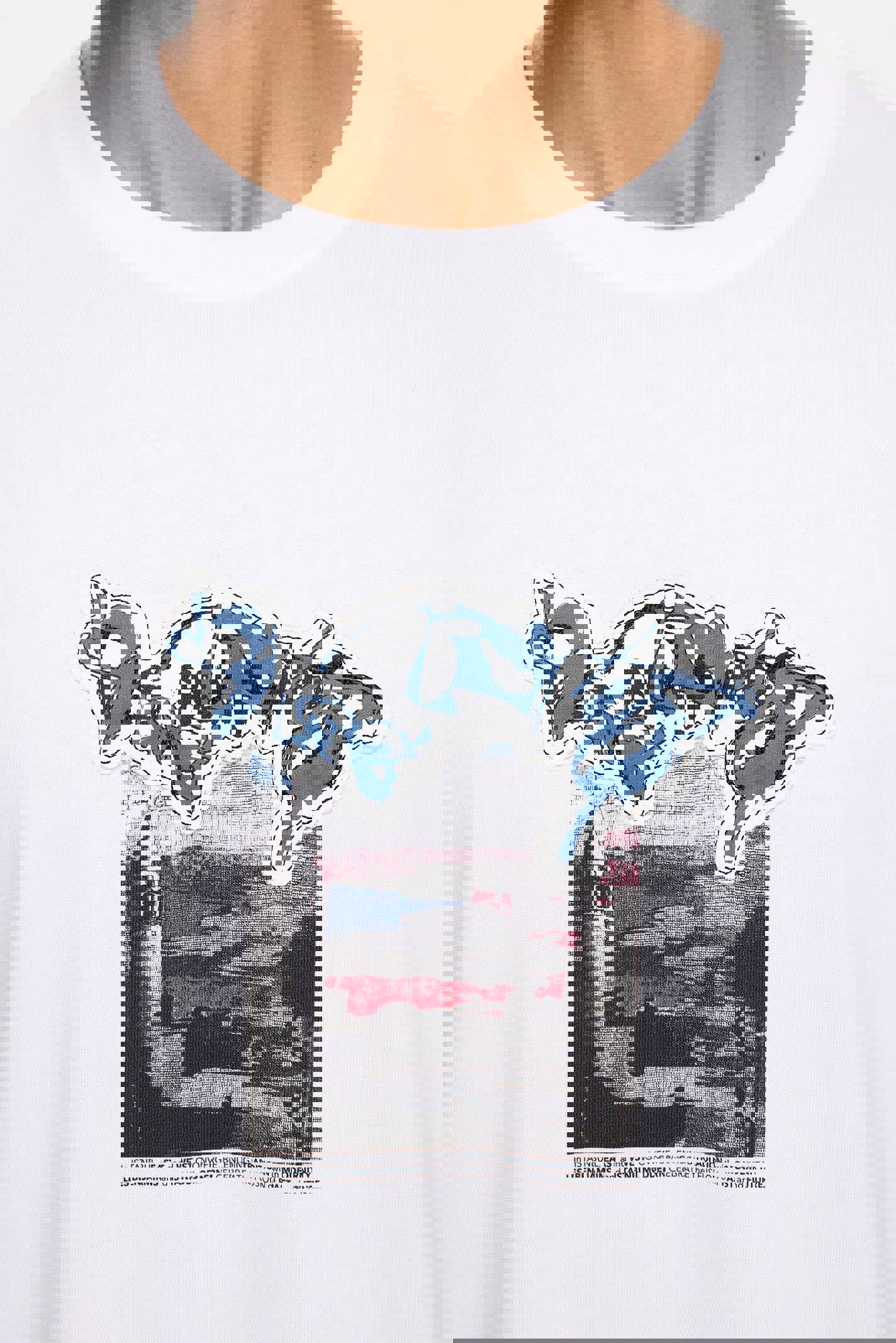 İstanbul Modern x Les Benjamins - Relaxed Fit Beyaz T-Shirt - 501