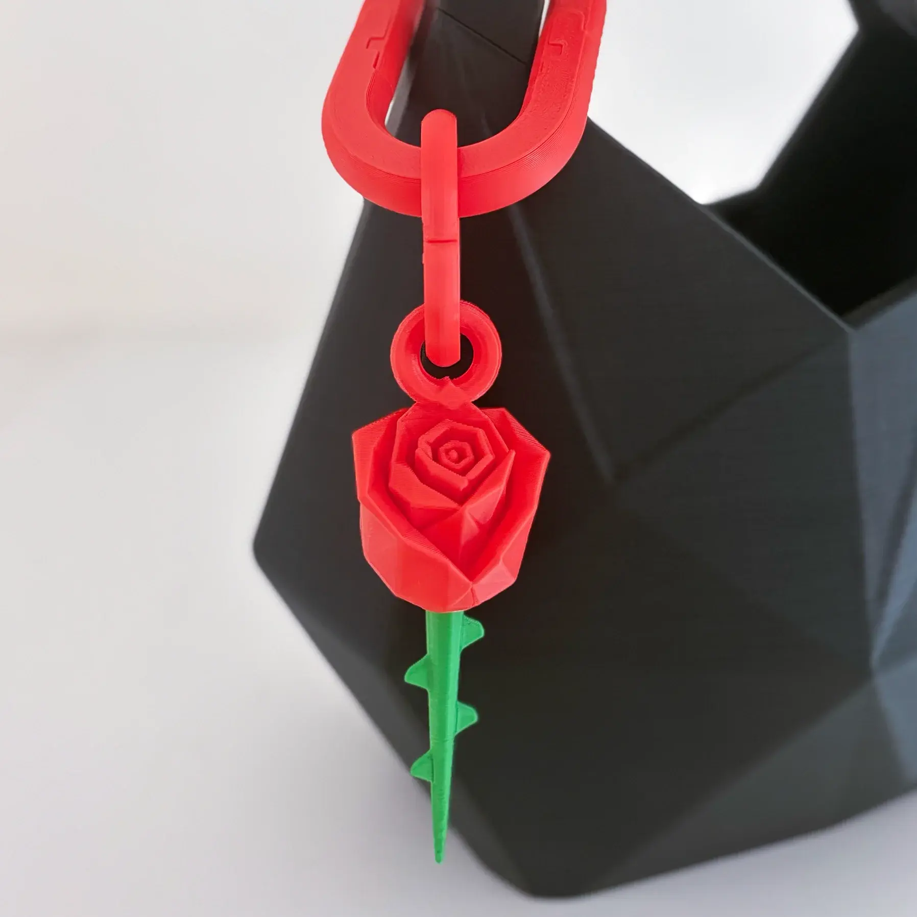 Formasupra - Charm - Thorned Rose