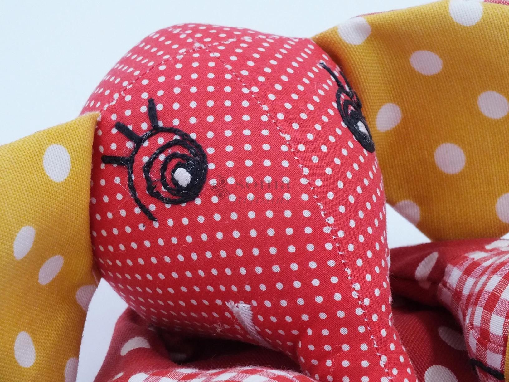 Soma - Puppet - Elmora Elephant