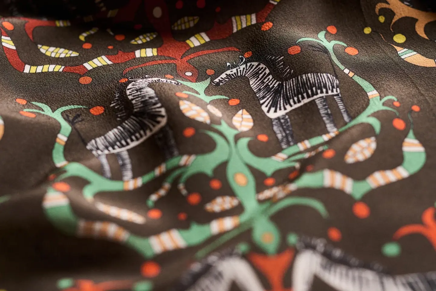 Rumisu - Silk Scarf - When Zebras Climb - 64 x 64 cm