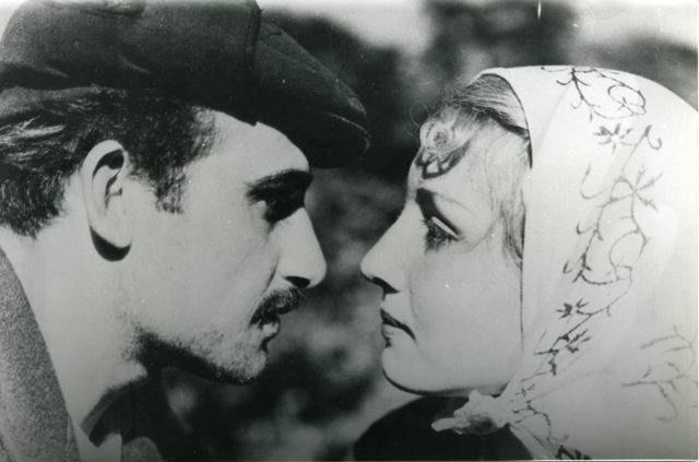 BU İKİLİYE DİKKAT