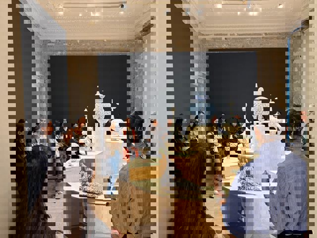 “Earth on Their Hands” Exhibition Tour