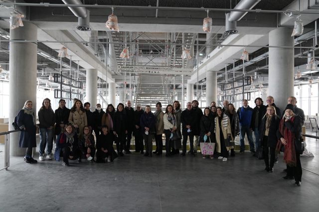 A Visit to the New Building with Our Silver Members