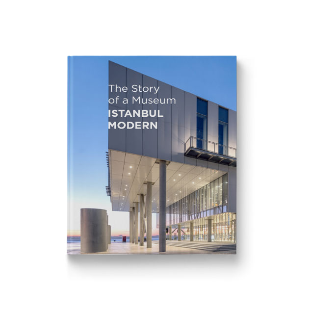 Bir Müze Hikayesi (İngilizce)