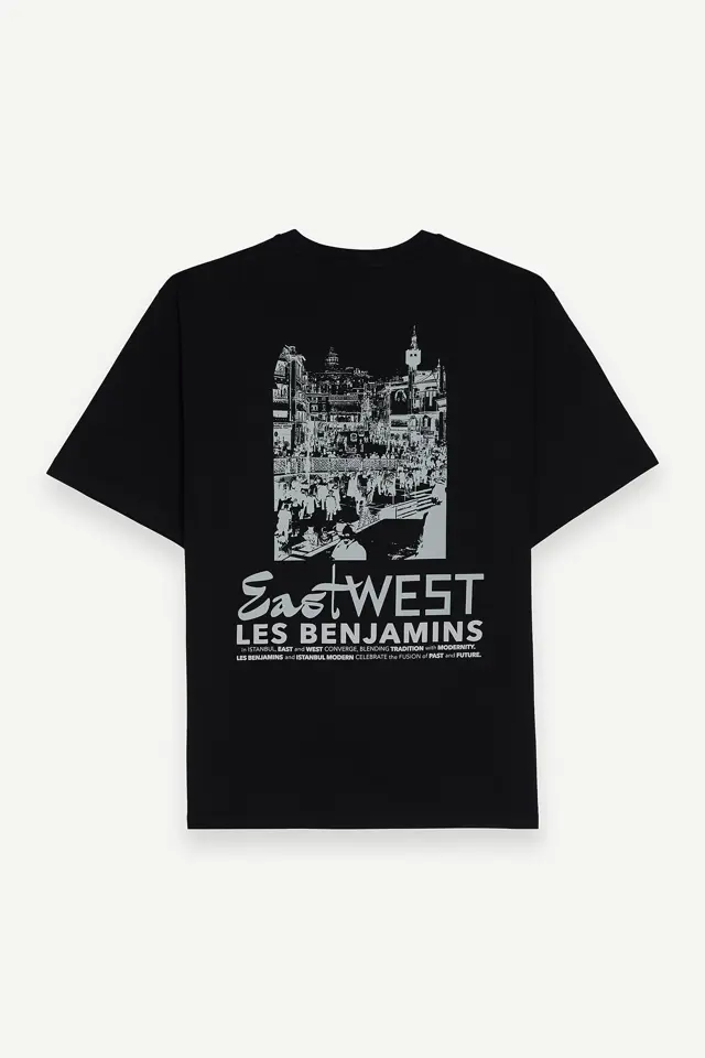 Istanbul Modern x Les Benjamins - Relaxed Fit Black T-Shirt - 502